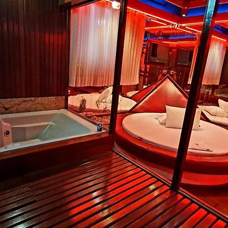 Motel Fantasy 5 벨루오리존치 외부 사진